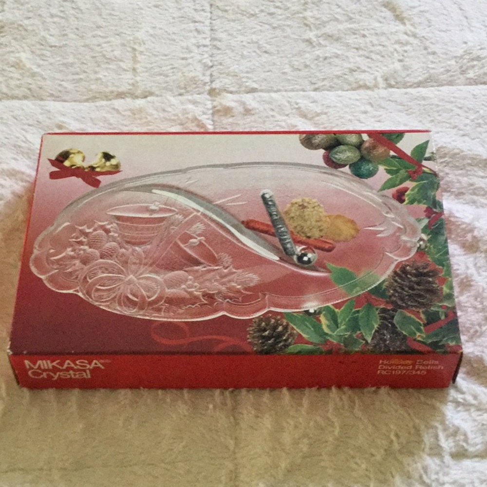 Mikasa Holiday Divided Relish Plate